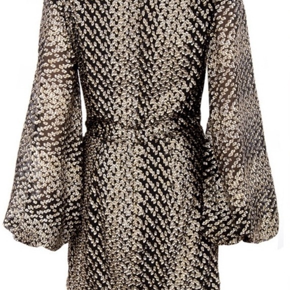 House of CB Medium Metallic Silk Arianna Draped Plunge Mock Wrap Ruched Holiday - Picture 16 of 16